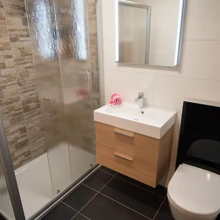 Ferienhaus Adonis Апартаменты Саас-Грунд